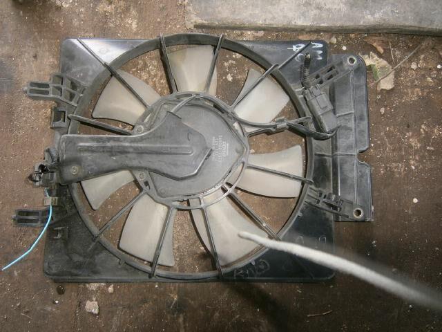 Диффузор радиатора Хонда СРВ в Каменск-Уральском 24032